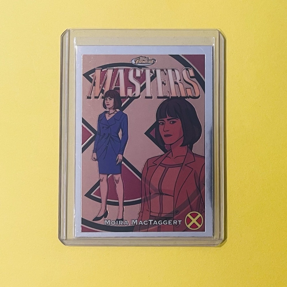 2025 Topps‎ Finest Marvel Moira #42 Masters Card X-Men